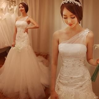 Angel Bridal One-Shoulder Lace Wedding Ball Gown