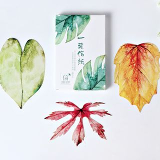 Cute Essentials Set of 30: Leaf Shaped Postcard