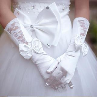 Luxury Style Bow-Accent Lace Panel Wedding Gloves
