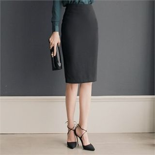 O.JANE Zip-Back Midi Pencil Skirt