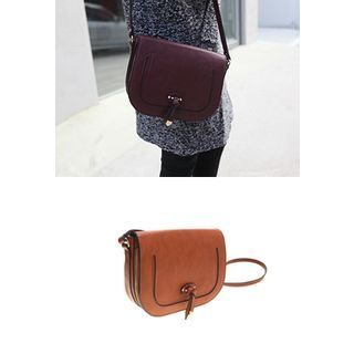 STYLEBYYAM Zipped Flap Shoulder Bag