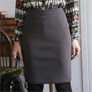 ode' Brushed-Fleece Pencil Skirt