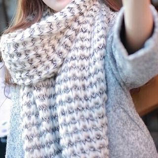 Rita Zita M lange Knit Scarf