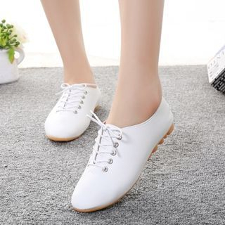 One100 Lace-Up Oxford Flats