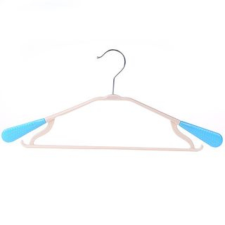 Yulu Wide Shoulders Slip Plastic Hanger