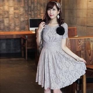 Short-Sleeve A-Line Lace Dress