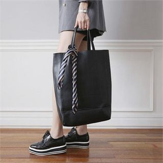 LIPHOP Faux-Leather Tote