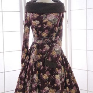 Reine Knit Panel Flower Print A-Line Dress with Belt