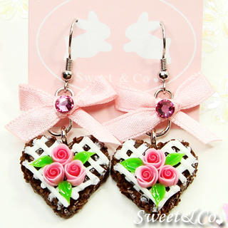 Sweet & Co. Mini Chocolate Rose Cake Earrings