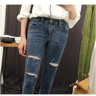 Oaksa Distressed Skinny Jeans