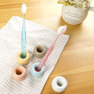 Cute Essentials Ceramic Toothbrush Stand