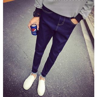 Chuoku Slim Fit Jeans