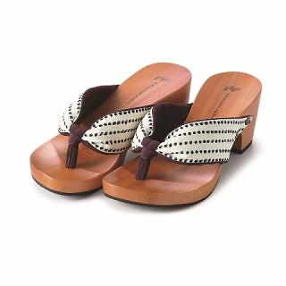 High-heeled Wood Sandals S - White