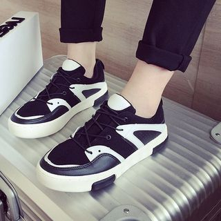 JUN.LEE Lace Up Sneakers