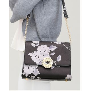 Axixi Floral Beaded Cross Bag