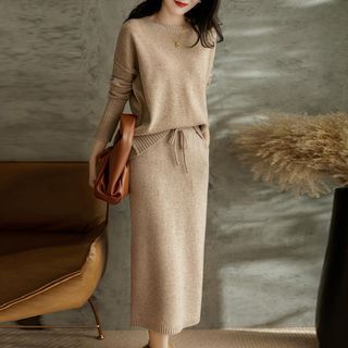 Set: Long-Sleeve Crew Neck Knit Top + High Waist Midi Skirt