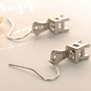 Fit-to-Kill Chair Earrings  Silver - One Size