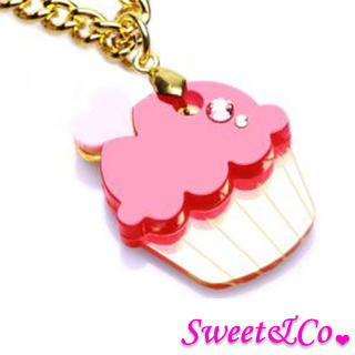 Sweet & Co. Sweet&Co Mini Fuchisa Cupcake Crystal Gold Necklace Gold - One Size