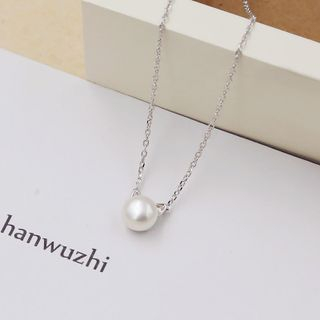 Love Generation Pearl Short Necklace As Figure - One Size