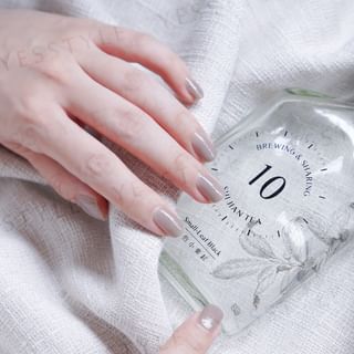 Alloya - 3-In-1 Peelable Gel Nail Polish V205 10Ml