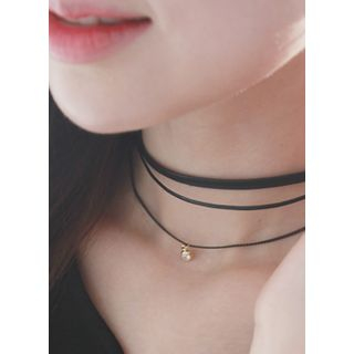 kitsch island Faux-Leather Layered Choker