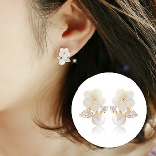 Niceter Sterling Silver Pearl Floral Earrings