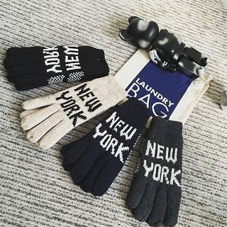 JUN.LEE Lettering Knit Gloves