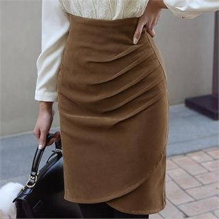 ode' Shirred Faux-Suede Pencil Skirt