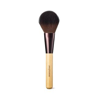 Innisfree Beauty Tool Contouring Brush 1Pc innisfree kopen in de aanbieding