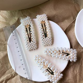 Miss Daily Faux Pearl Hair Clip 2 Designs miss daily kopen in de aanbieding Miss Daily Faux Pearl Hair Clip 2 Designs miss daily kopen in de aanbieding