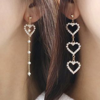 Ticoo Non Matching Rhinestone Heart Drop Earrings ticoo kopen in de aanbieding