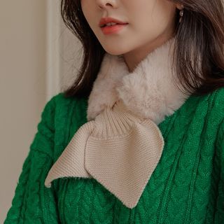 Eco-Fur Knit Keyhole Scarf