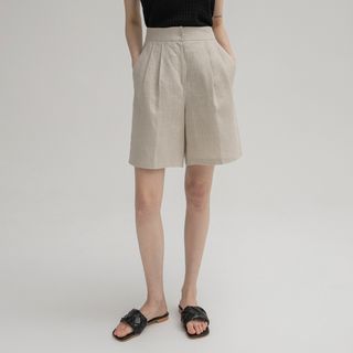 Shorts in lino a gamba larga con pieghe