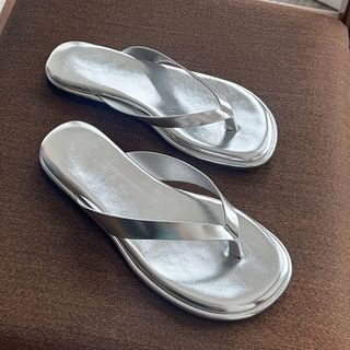 Lame Thong Pleather Flip-Flops
