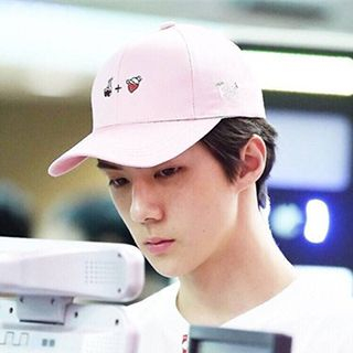 Hats N Tales Embroidered Cap hats n tales kopen in de aanbieding