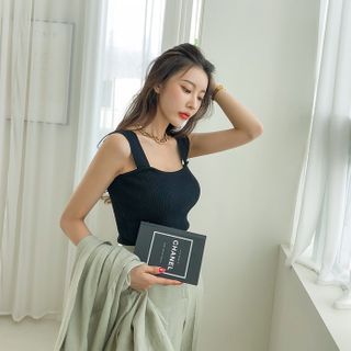 Sleeveless Fitted Ribbed Knit Top