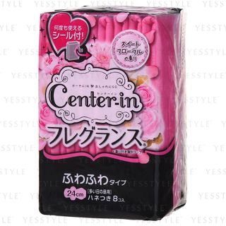 Unicharm Center In Daily Wing Sanitary Napkin 24Cm 8 Pcs unicharm kopen in de aanbieding